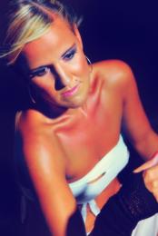 modelky/2210/Raw00004-u_resize.jpg